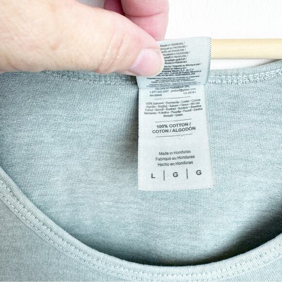 Gilda. Blue Grey Distressed Logo West Palm Beach Tank Top Women’s Size Large - Picture 5 of 11